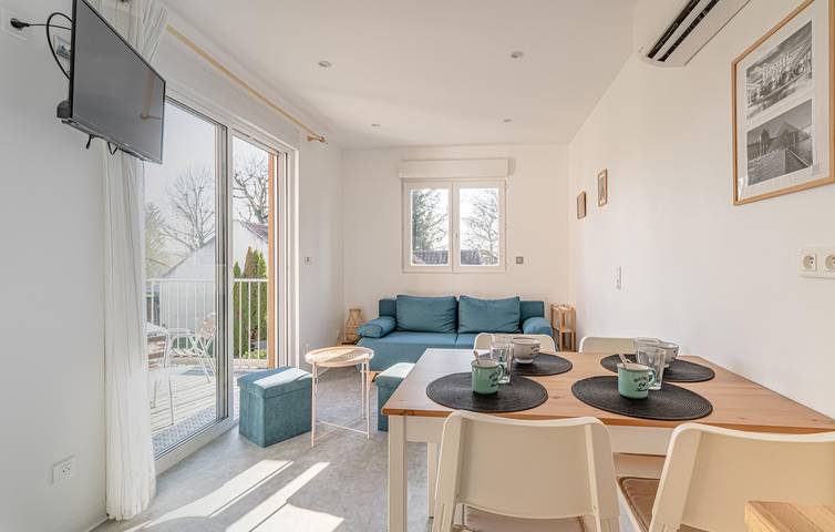 Apartamento vacacional entero, Acogedor Apartamento con WiFi, Parking, Jardín | Coupvray 1.5km in Coupvray, Sena y Marne