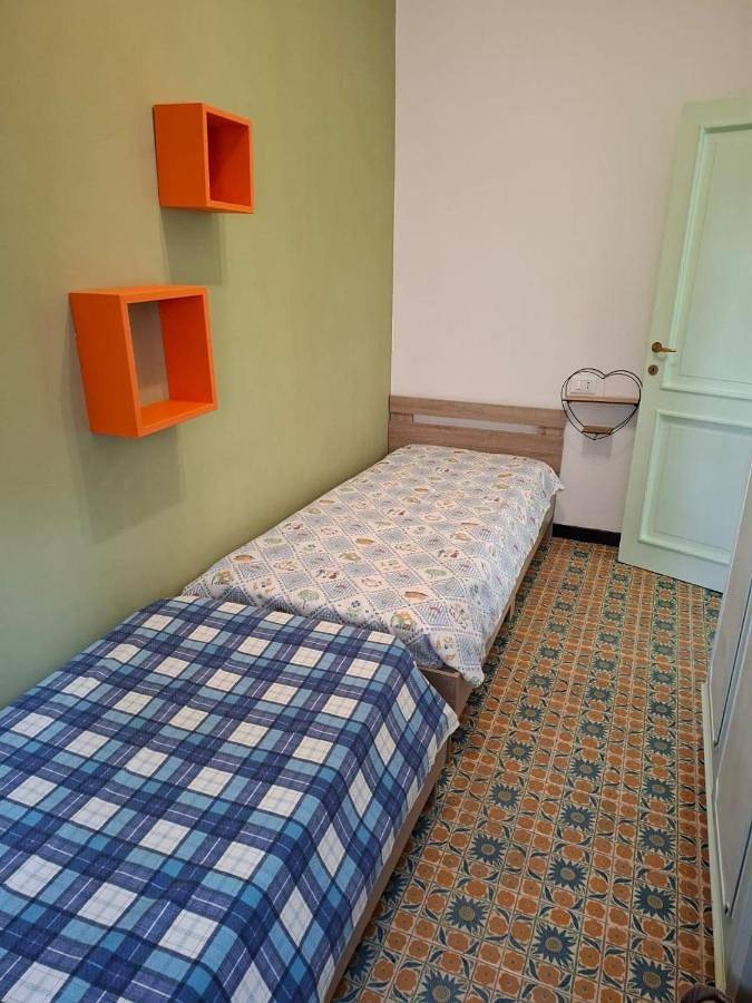 Gîte pour 6 personnes, avec balcon et vue à Marinella di Sarzana - 4