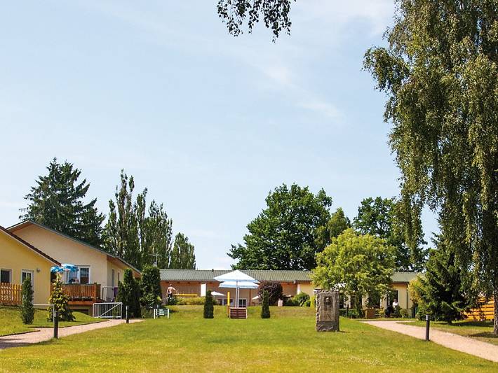 Ferienwohnung für 3 Personen, mit Terrasse und Pool sowie Sauna in Plau am See
