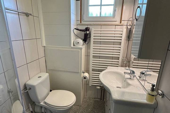 Ferienhaus für 4 Personen, mit Sauna und Garten sowie Whirlpool in Rheinböllen - 2