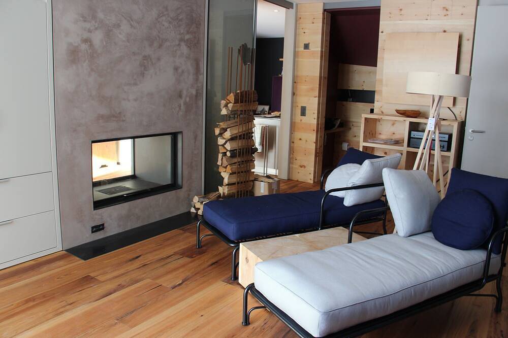 Ganze Wohnung, Neue grosszügige Ferienwohnung mit Sauna Appartment  Chalet Park *****s, in Diemtigen, Berner Oberland