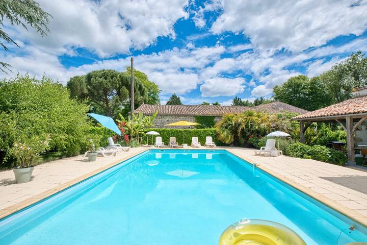 Location de vacances pour 6 personnes, avec Jardin dans Cunèges, Périgord Pourpre