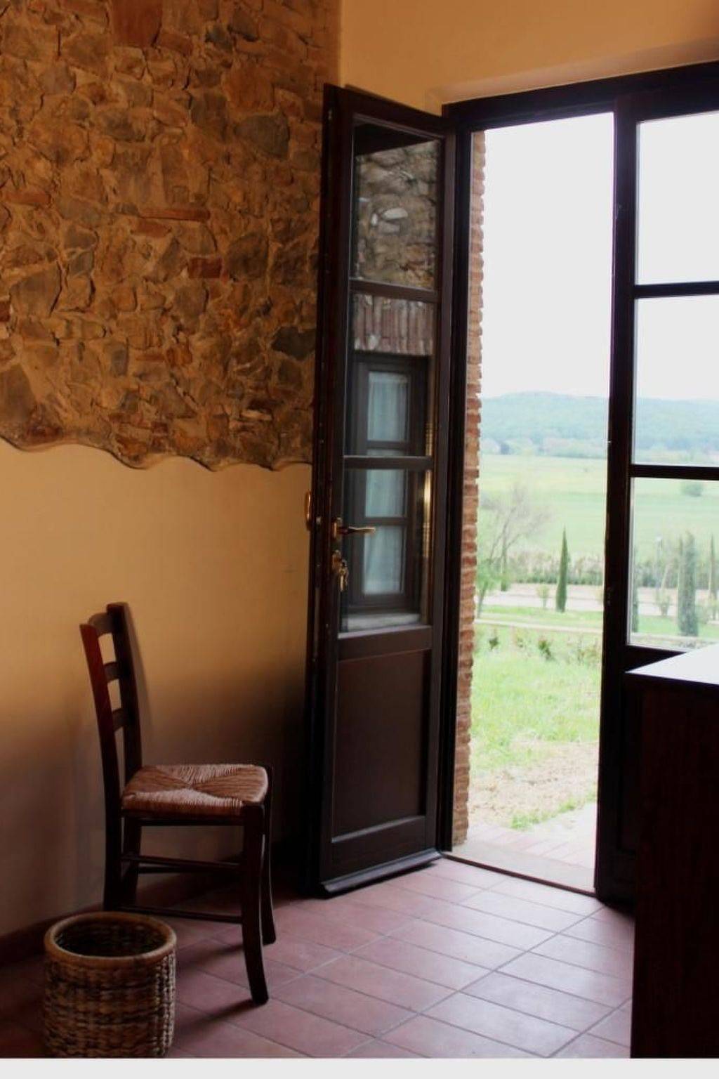 Apartamento entero, Apartment mit offenem Schlafboden und Garten in Campiglia Marittima, Costa Etrusca