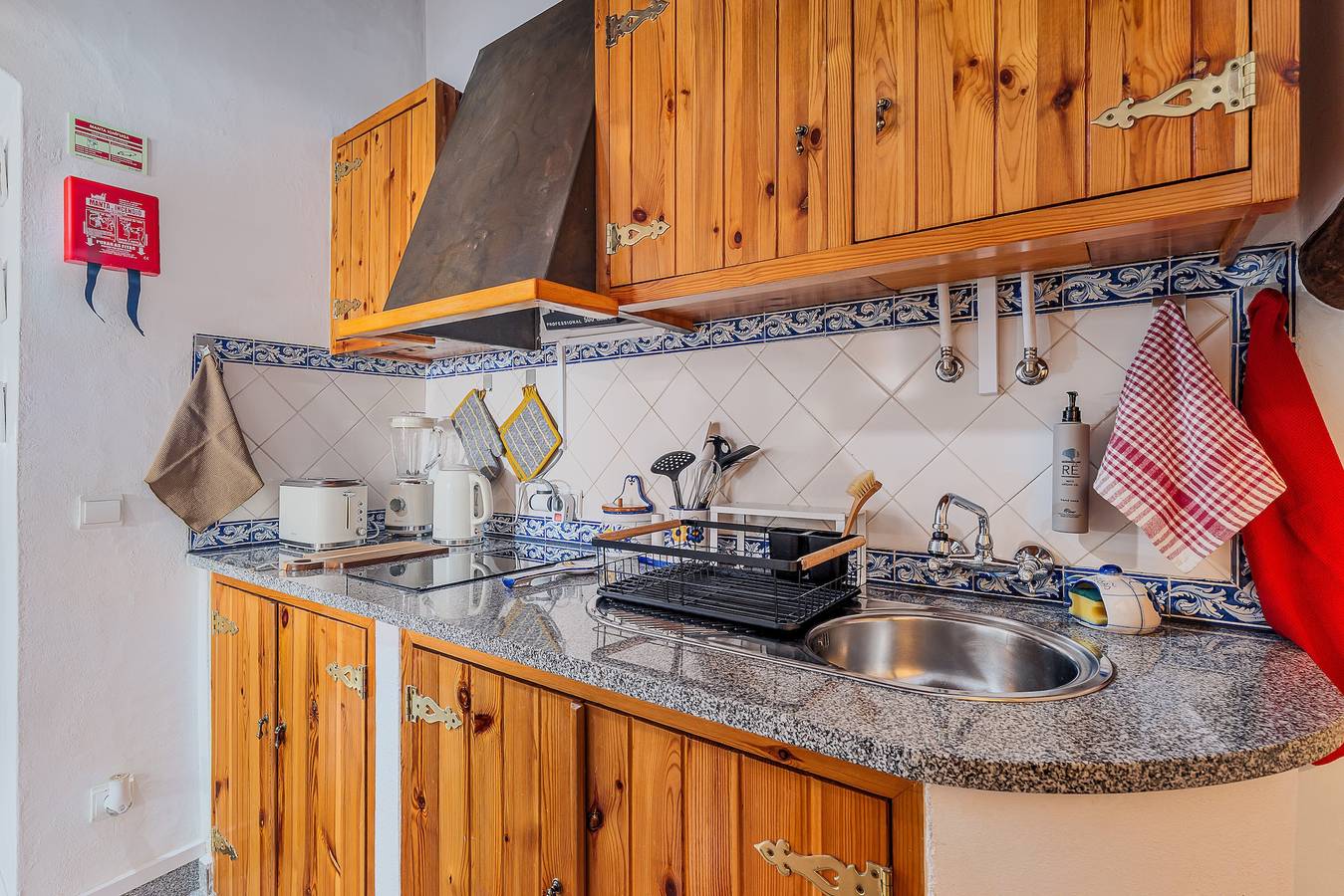 Alentejaanse Rust – Dorpshuis nabij het Alqueva-meer, foto 9
