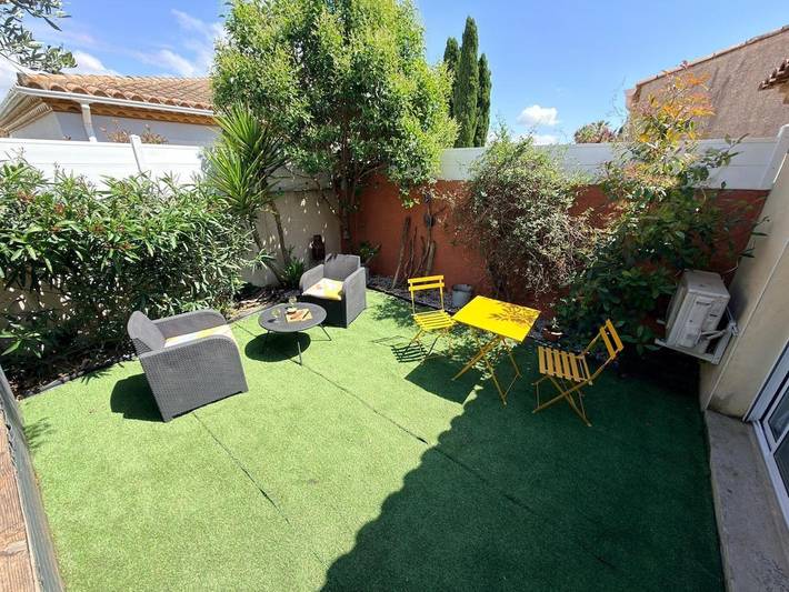 Gîte pour 2 personnes, avec jardin et terrasse à Mudaison