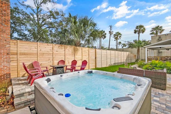 Vacation rental for 14 people, with terrace and yard in St. Augustine