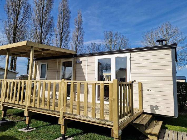 Camping Le Clos de Balleroy - Mobilheim 4 personen - Nest 29 - 2 Zimmer 30 m² + halbüberdachte Terrasse in Balleroy, Bayeux und Umgebung