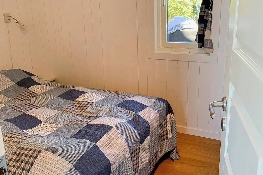 Hütte im maritimen Stil inmitten der wunderschönen Torgaut-Inseln in Fredrikstad