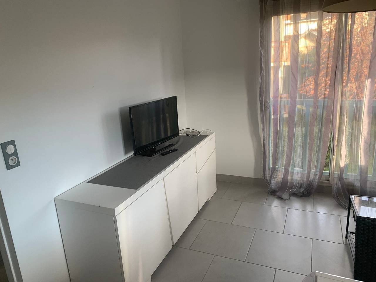Ganze Wohnung, Apartment „T2 Vert Anis“ mit Wlan in Salies-de-Béarn, Béarn