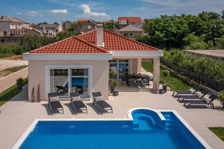 Villa Eleni Zadarvillas in Ljubač (Dalmatien), Zadar
