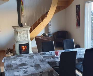 Gîte pour 4 personnes, avec vue et terrasse dans Réchy