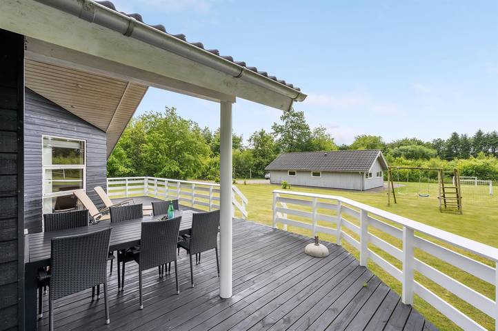Ferienhaus für 6 Personen, mit Whirlpool und Pool sowie Terrasse und Sauna in Arrild - 2