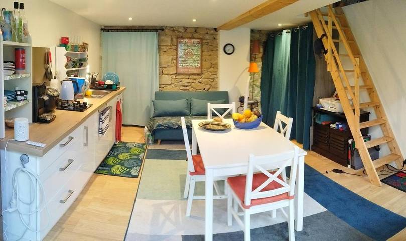Location de vacances pour 2 personnes, avec piscine ainsi que jardin et vue à Saint-Donat-sur-l'Herbasse - 4