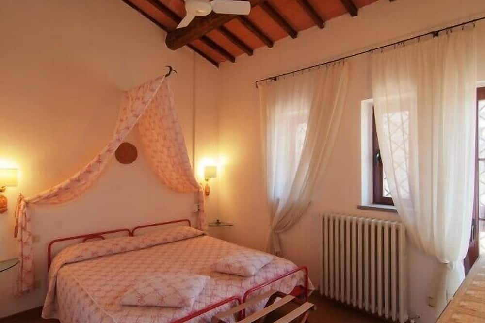 Haus mit Pool in einem Weingut, Nah, Assisi und Perugia. Gratis Wifi in Torgiano, Perugia Provinz