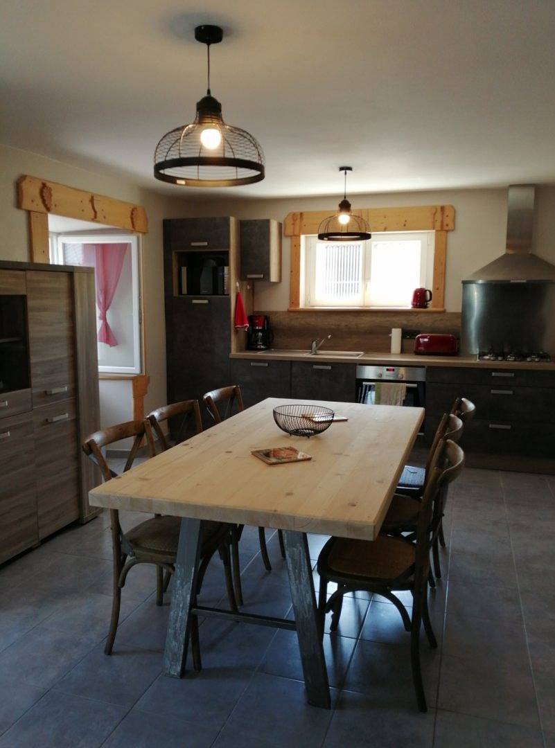 Gite Chez la Marie, proche Saint-Nectaire in Saint-Nectaire, Parc naturel régional des Volcans d'Auvergne