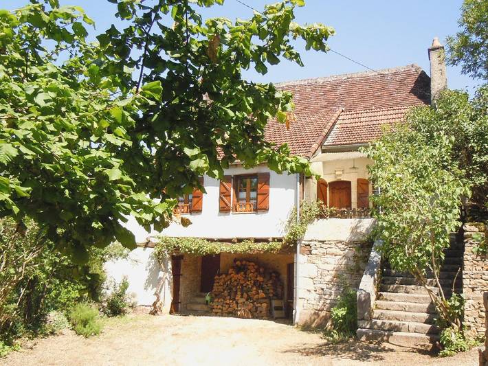 Gîte pour 8 personnes, avec terrasse et jardin