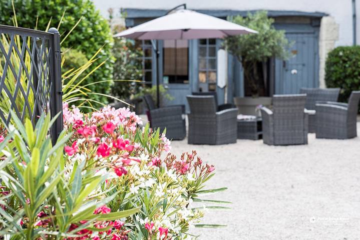Gîte pour 25 personnes, avec jardin ainsi que piscine et balcon dans le Gers - 3