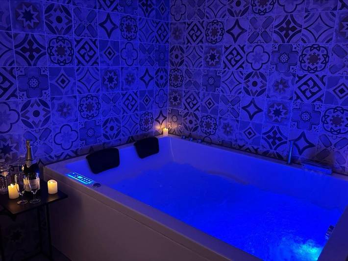 Gîte pour 2 personnes, avec jacuzzi et jardin dans Loire-Authion - 2