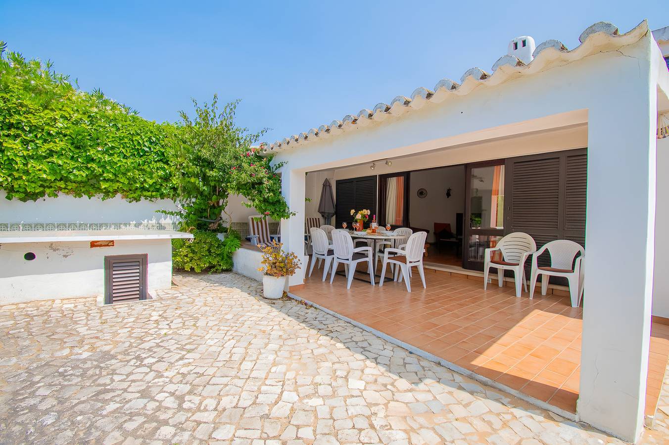 Villa „Alto“ mit privatem Pool, Terrasse und Wlan in Carvoeiro, Lagoa