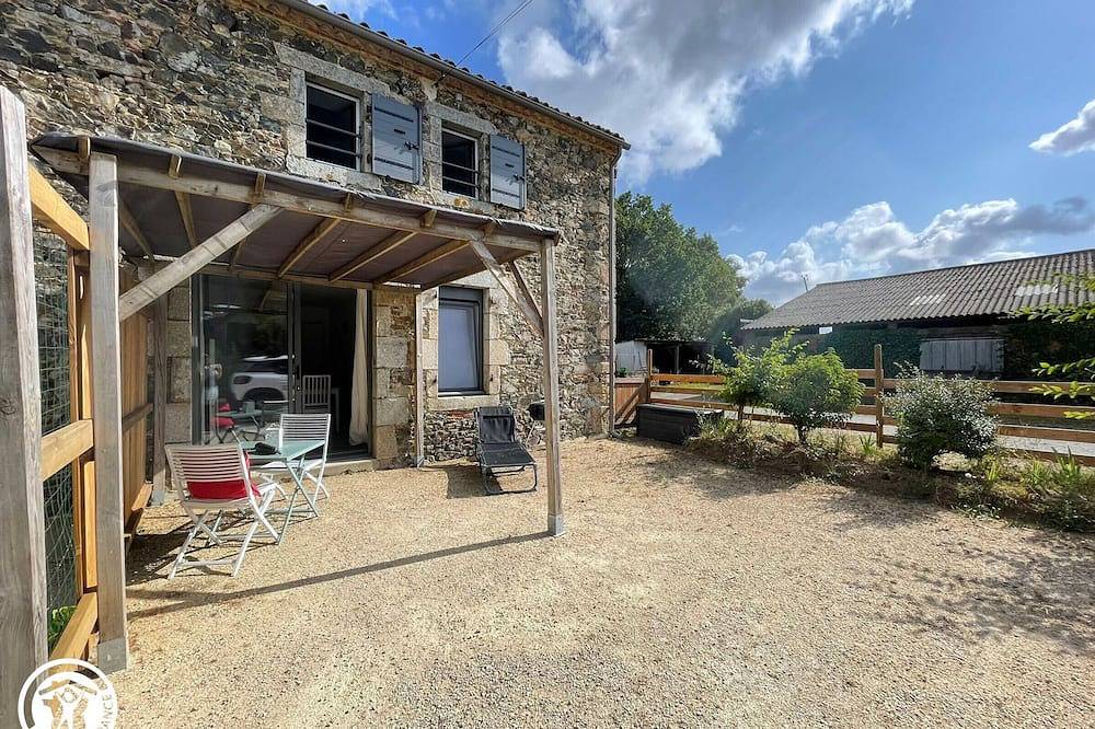 Ganze Wohnung, Charmantes Landhaus in der Nähe von Puy du Fou in Les Essarts, Loire-Tal