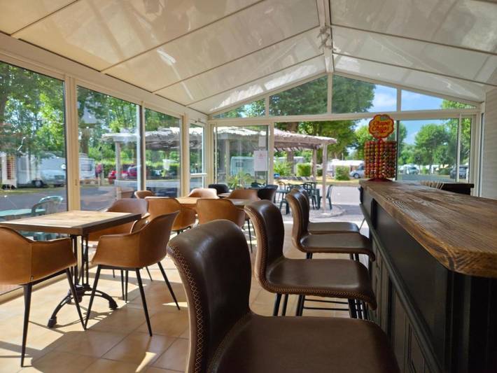 Location de vacances pour 2 personnes, avec piscine et jardin à Saint-Jean-d'Angély - 2