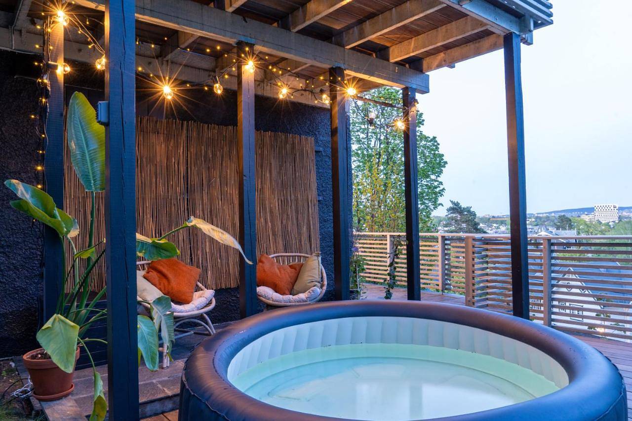 Luxury Treetop Villa-style Panoramic City Views in Bydel Ullern, Oslo