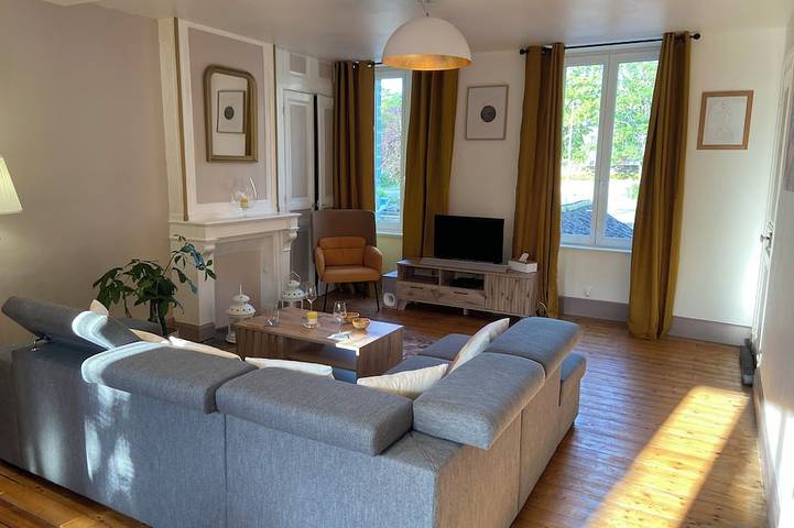 Appartement entier, Au logis de Abi Bienvenue classé 3 étoiles Bel appartement bourgeois spacieux in Cherbourg-Octeville, Cherbourg-en-Cotentin