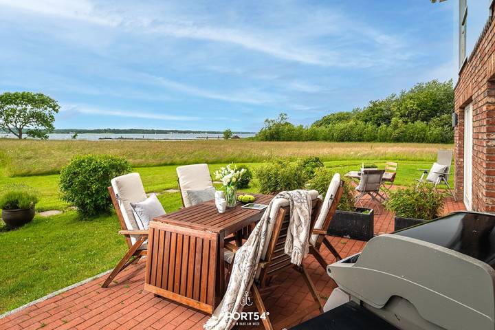 Ferienhaus für 6 Personen, mit Whirlpool und Terrasse sowie Garten und Sauna in Glücksburg