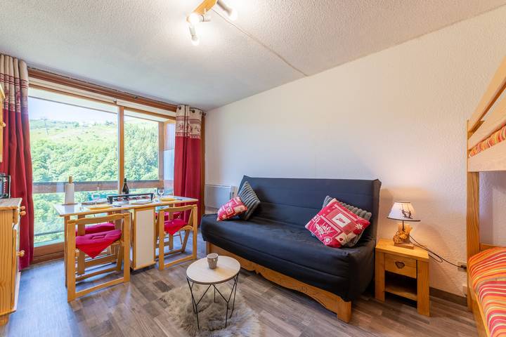 Gîte pour 4 personnes, avec balcon dans Le Corbier - 2