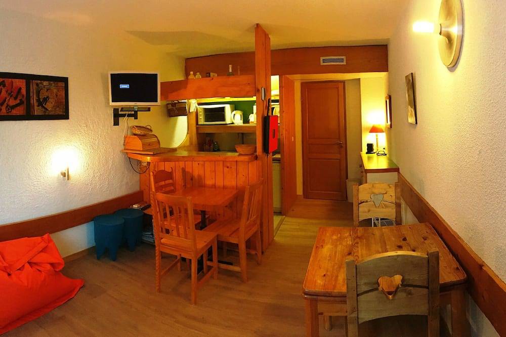 Ganze Wohnung, Bögen 1800, 5 Personen, Résid Lauzières, direkter Zugang zu den Pisten in Arc 1800, Bourg-Saint-Maurice