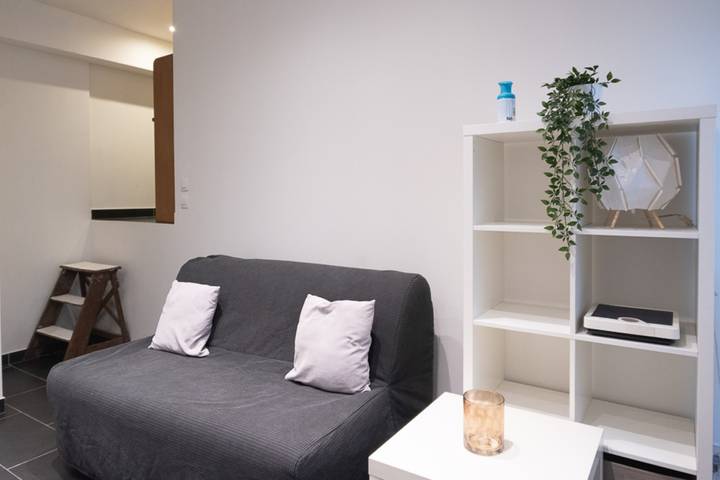 Vacation rental for 2 people, child-friendly in Paris