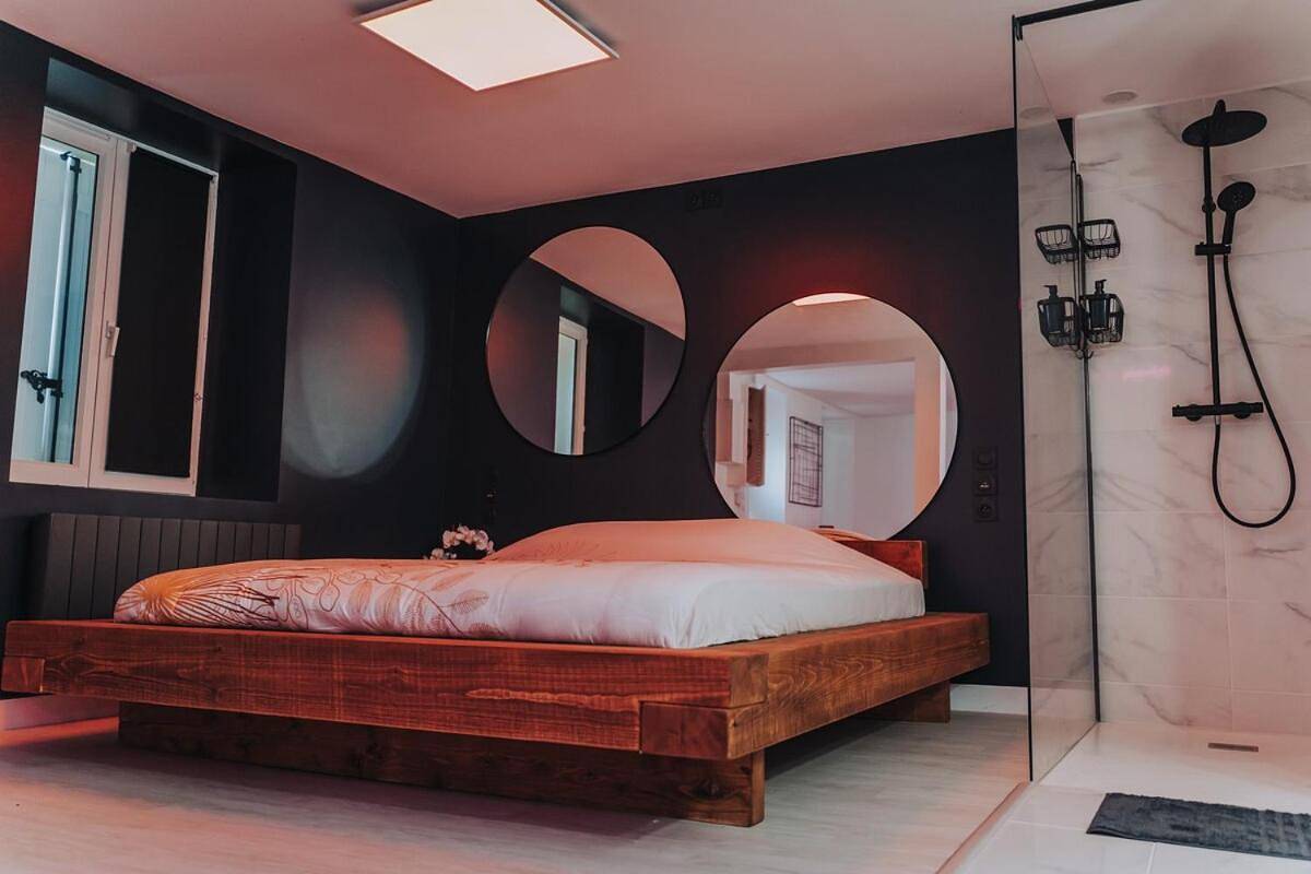 L'Escapade de Monica - Avec son jacuzzi privatif in Le Vézier, Marne