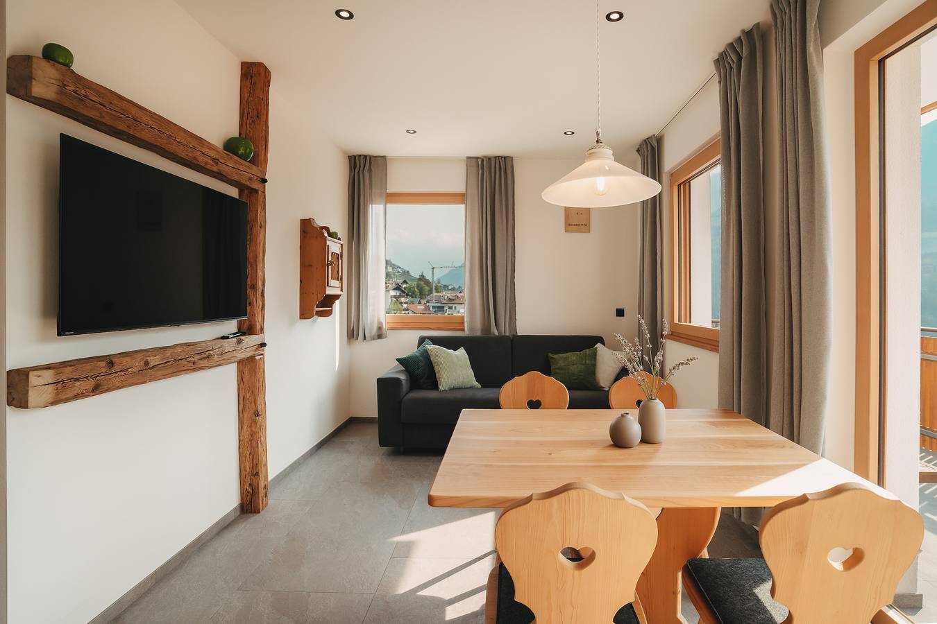 Ganze Wohnung, Apartment 'Bergluft Innersennerhof' mit Bergblick, Wlan und Klimaanlage in Riffian, Passeiertal