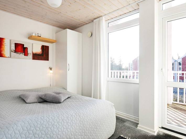 Ferienhaus für 6 Personen, mit Sauna und Pool sowie Terrasse und Whirlpool, kinderfreundlich in Løkken