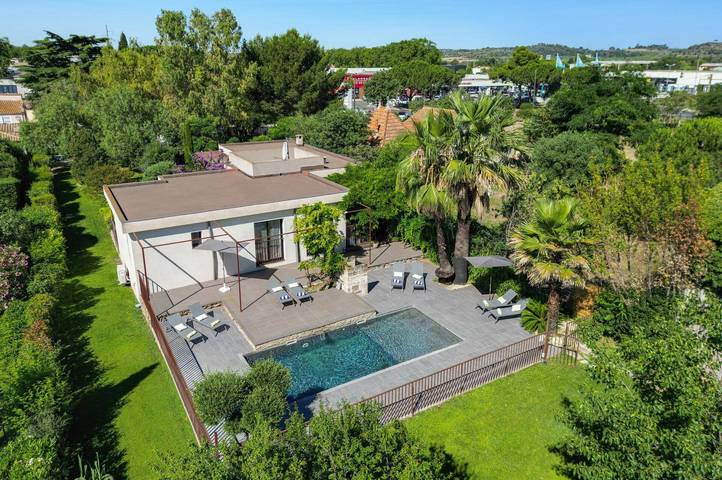 Villa pour 12 personnes, avec Jardin