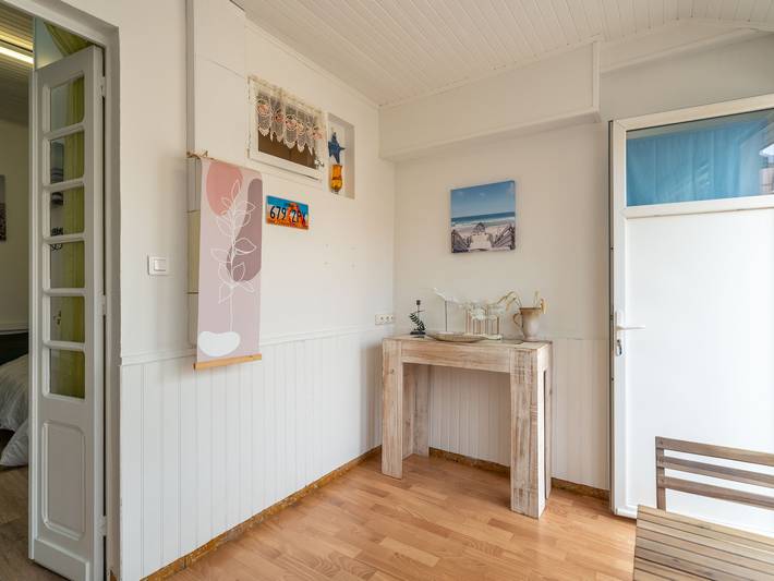 Appartement entier, Appartement pour 3 à Mimizan Plage, à 50m de l'océan avec terrasse et parking, ménage inclus in Mimizan Plage, Mimizan