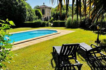 Location de vacances pour 4 personnes, avec sauna et jacuzzi à Anduze