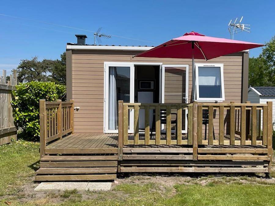 Camping Le Clos Des Genêts - Mobilhome 2 personnes - P'tite Kahita 2pers in Quend, Région d'Abbeville