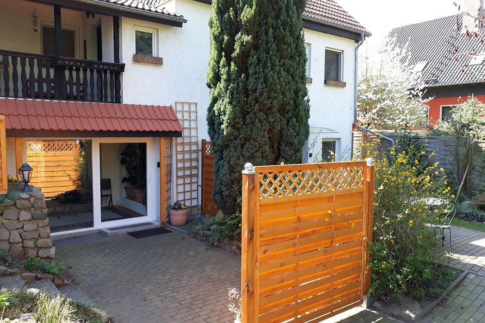 Ganze Wohnung, Ferienwohnung We 2 in Plötzin, Werder