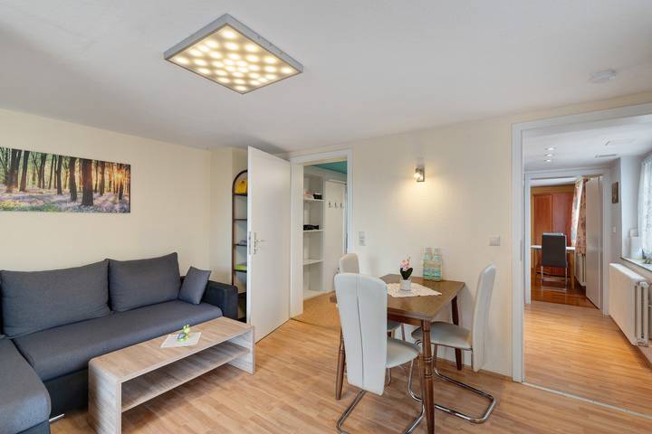 Hel lägenhet, Apartment with View of the Mill Village in Ottenhöfen im Schwarzwald, Central Black Forest