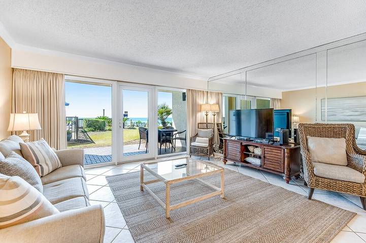 Vacation apartment for 6 people, with pool and terrace the Florida Panhandle