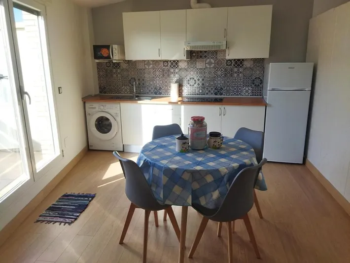 Apartamento de vacaciones para 3 personas, con balcón y vistas, Familias con niños - 1