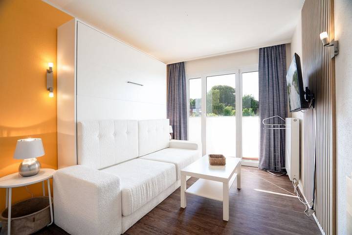 Ferienwohnung für 2 Personen, mit Balkon und Garten sowie Sauna in Grömitz