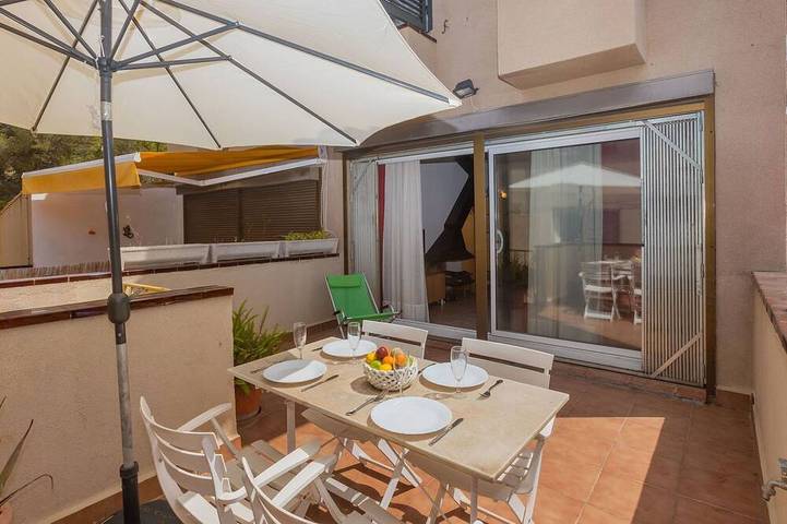 Casa de vacaciones para 5 personas, con balcón/terraza y terraza - 1
