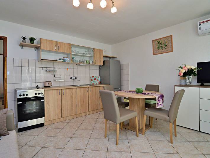 Gîte pour 4 personnes, avec terrasse, animaux acceptés à Rogoznica - 3