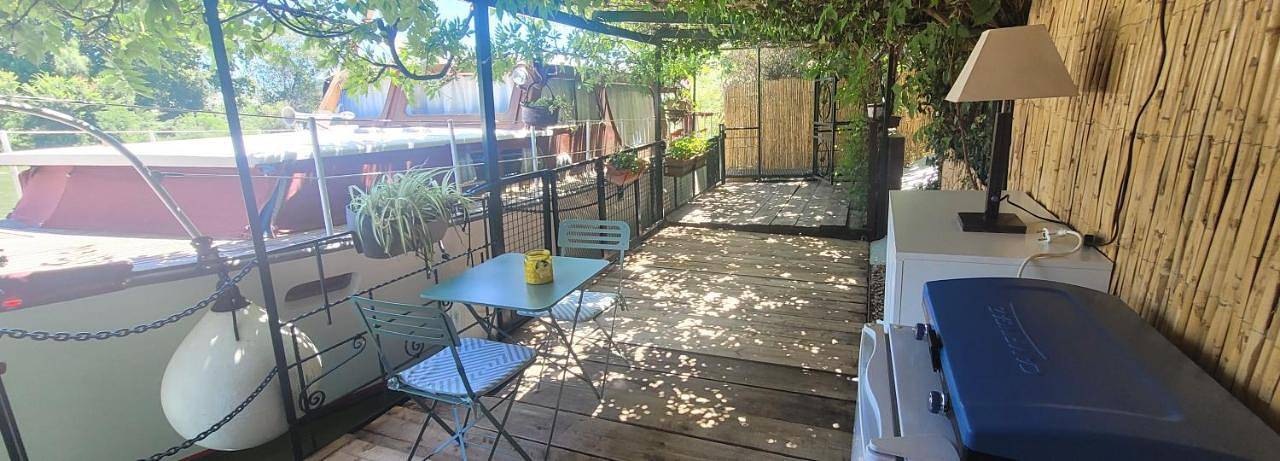 Camping pour 2 personnes, avec vue et jardin en Camargue - 3