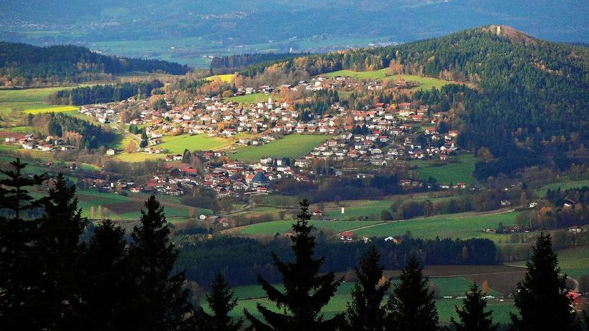 Ferienwohnung für 2 Personen, mit Balkon und Balkon/Terrasse sowie Terrasse und Garten