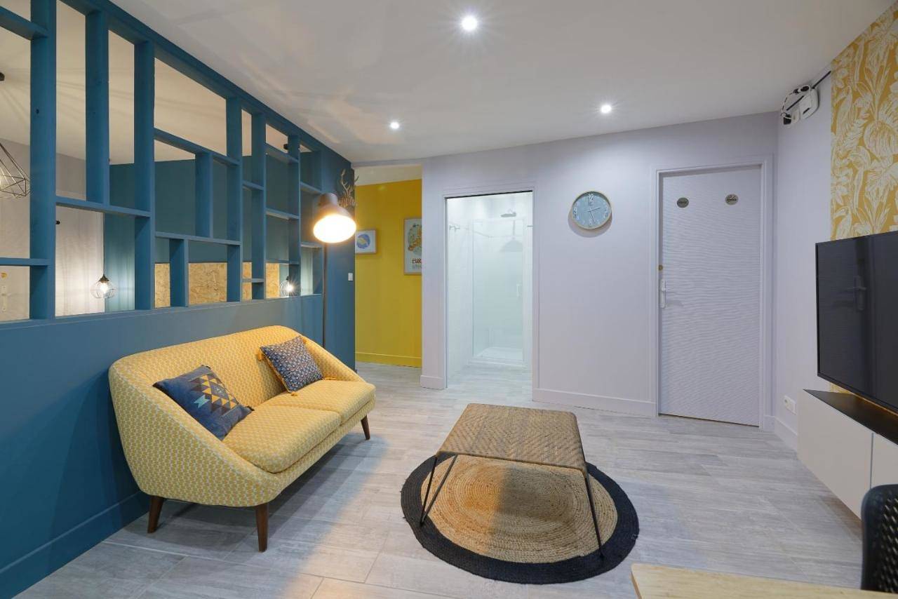Superior Double Room in Carvin, Région de Lens