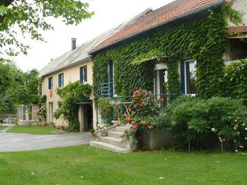 Location De Vacances pour 3 Personnes dans Saint-Angel (Puy-de-Dôme), Massif central, Photo 1