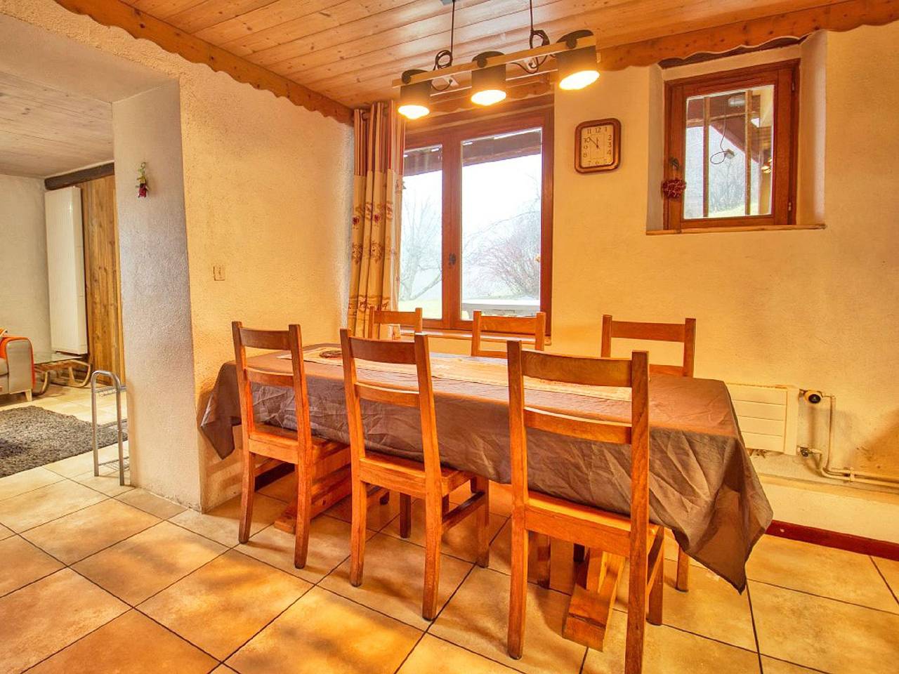 Well-equipped chalet with Wlan in Station de Morillon, Grand Massif